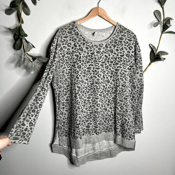 Z Supply Crew Neck Side Slit Tunic Pullover LAST CALL - Picture 1 of 6